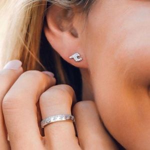 Pura Vida Crystal Wave Earring & Ring Set